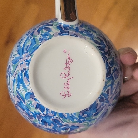 Lilly pulitzer coffee mug - Picture 2 of 2